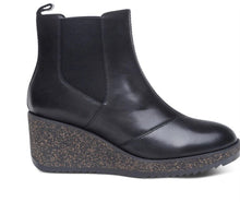 Load image into Gallery viewer, Aetrex Dawn Womens Boot Black