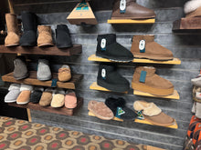 Load image into Gallery viewer, Emu Australia Womens Mintaro Platform Sheepskin Slipper Black