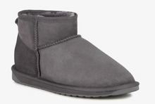 Load image into Gallery viewer, Emu Australia Womens Stinger Micro Sheepskin Boot