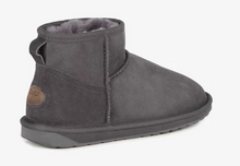 Load image into Gallery viewer, Emu Australia Womens Stinger Micro Sheepskin Boot
