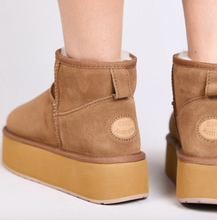 Load image into Gallery viewer, Emu Australia Womens Stinger Micro Platform Sheepskin Boot