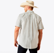Load image into Gallery viewer, Ariat Mens Pro Series Cooper Classic Fit Shirt (Copy)