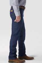 Load image into Gallery viewer, Wrangler Men's Cowboy Cut Rigid Slim Fit Jean Prewashed Indigo