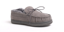 Load image into Gallery viewer, Superlamb Mens Moccasin Deluxe Sheepskin Slipper Charcoal