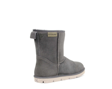 Load image into Gallery viewer, Superlamb Womens Argali 7.5" Sheepskin Boot Charcoal
