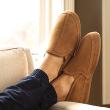 Load image into Gallery viewer, Acorn Mens Romeo Walnut Sheepskin Slippers