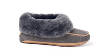 Load image into Gallery viewer, Superlamb Womens Sheepskin Moccasin Charcoal