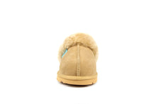 Load image into Gallery viewer, Superlamb Womens Onager Sheepskin Scuff Tan