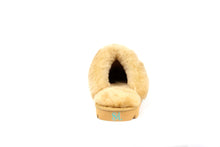 Load image into Gallery viewer, Superlamb Womens Onager Sheepskin Scuff Tan