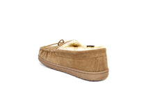 Load image into Gallery viewer, Superlamb Mens Moccasin Sheepskin Slipper
