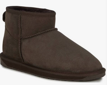 Load image into Gallery viewer, EMU Australia Womens Stinger Micro Sheepskin Boot Chocolate
