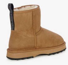 Load image into Gallery viewer, Emu Australia Womens  Sharky Mini Sheepskin Boot
